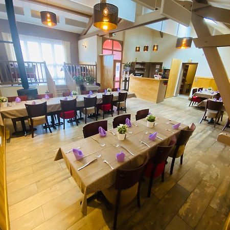 Les Pierres Roses Bed & Breakfast Coise Eksteriør bilde