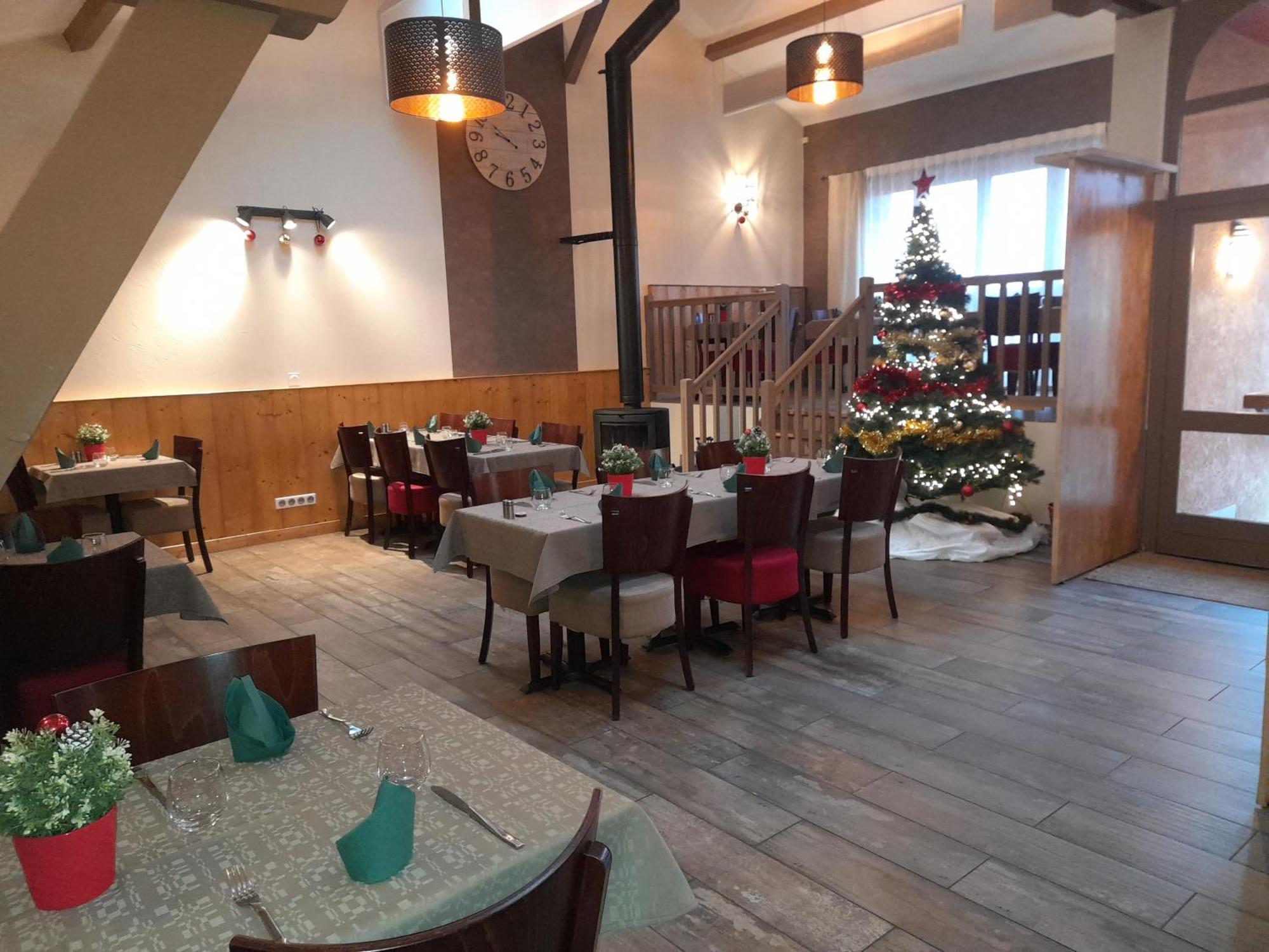Les Pierres Roses Bed & Breakfast Coise Eksteriør bilde