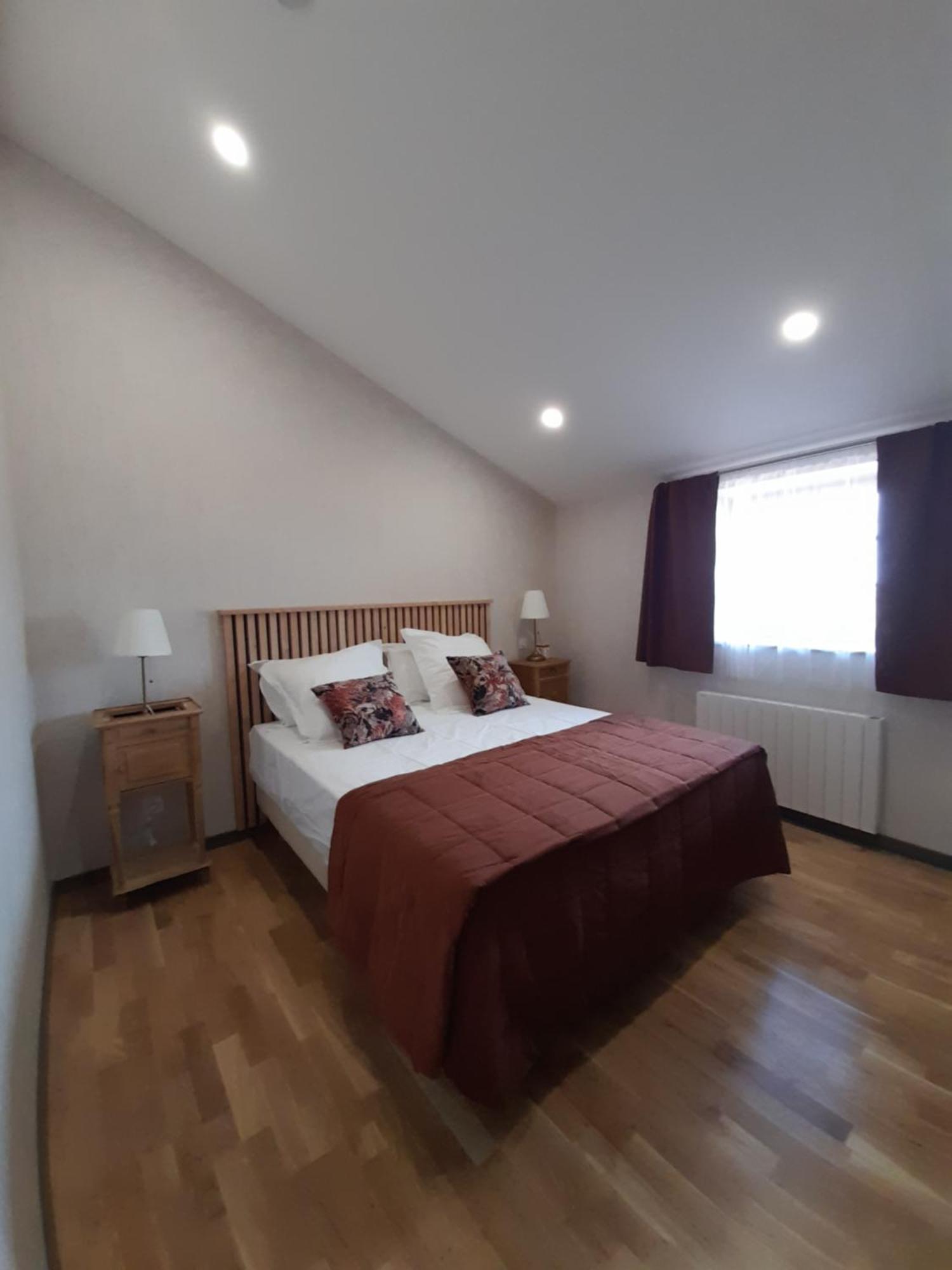 Les Pierres Roses Bed & Breakfast Coise Eksteriør bilde